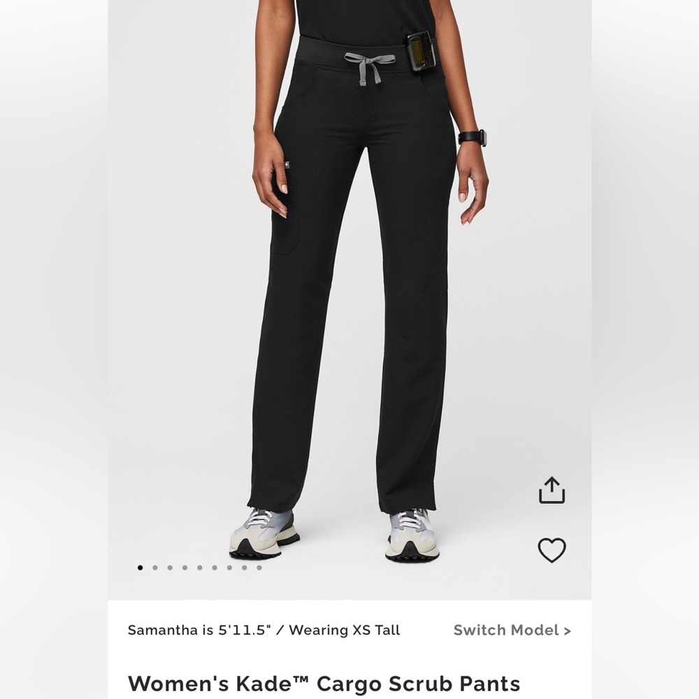 Women’s Kade Cargo Scrub Pants, Black, Small Petite